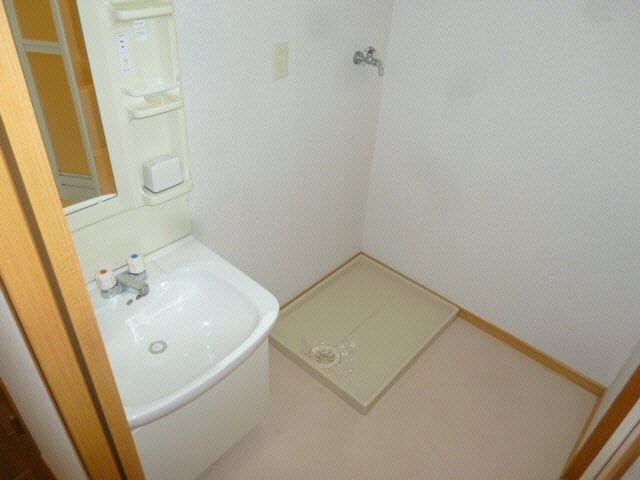 同一物件別部屋の内装です アンジュⅡ