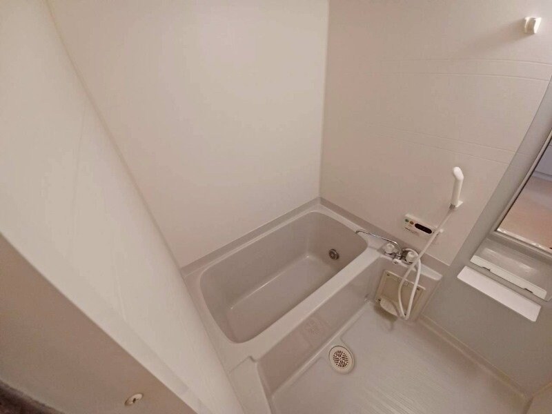 同型反転タイプ画像 フェリーチェ　Ａ棟