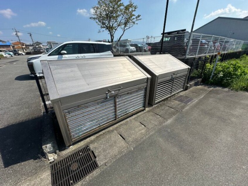  ＭＯＯＮ　ＲＩＶＥＲ　Ｂ