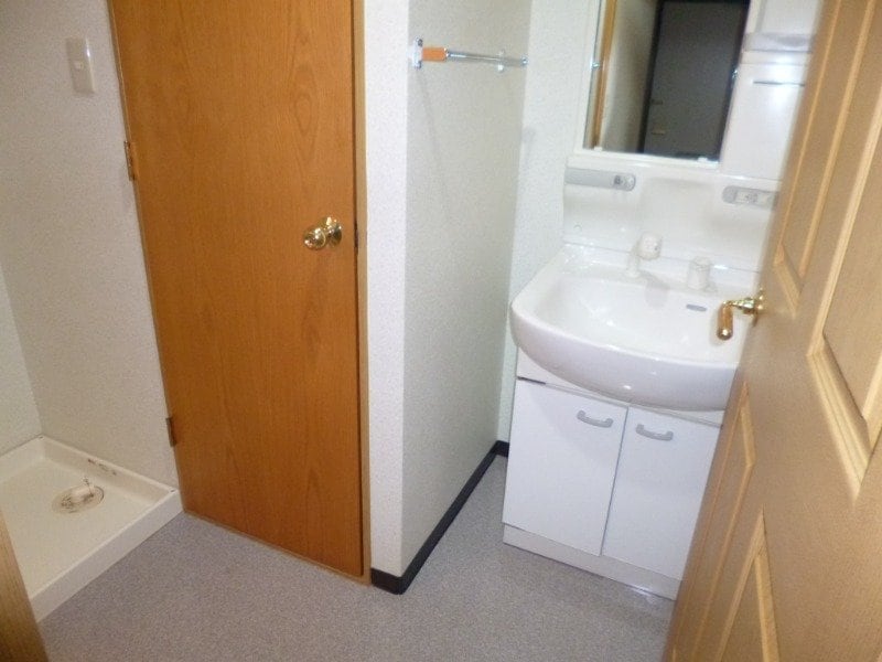 同一物件別部屋の写真です ラフィネ志摩