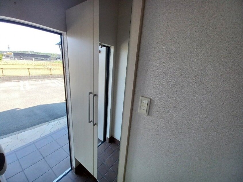 反転タイプ参考写真 メゾンサンパティーク　Ⅰ棟