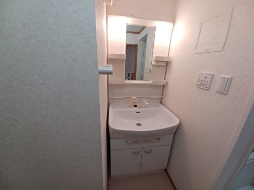 同物件別部屋参考写真です。 カーサ・ティエラ　Ｃ棟