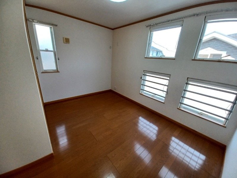 同物件別部屋参考写真です。 カーサ・ティエラ　Ｃ棟