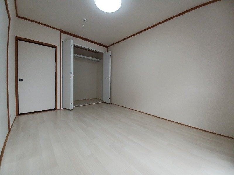  クィーンパレスＡ棟