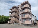 クリニヤンクールの外観