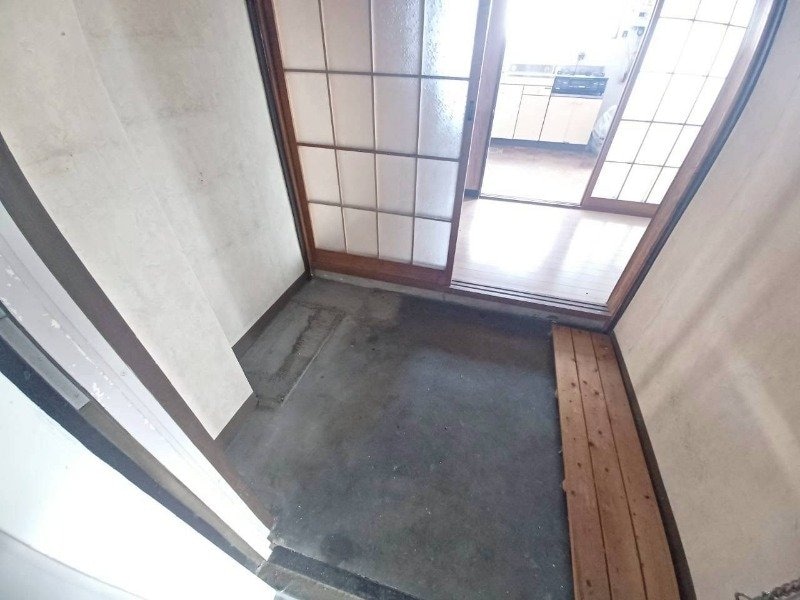  丸二マンション