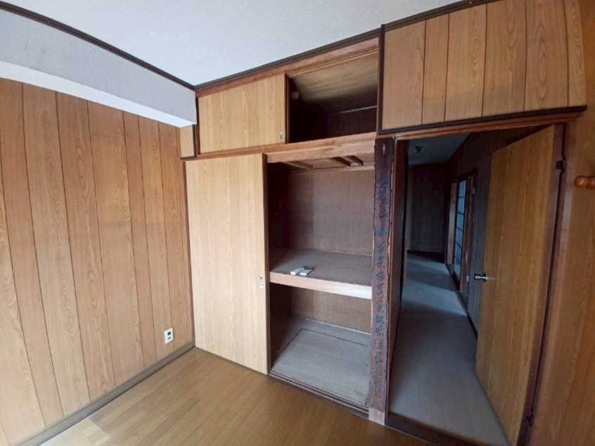  丸二マンション