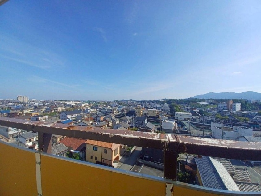  丸二マンション