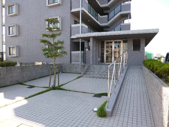  クレセールヴァンブ