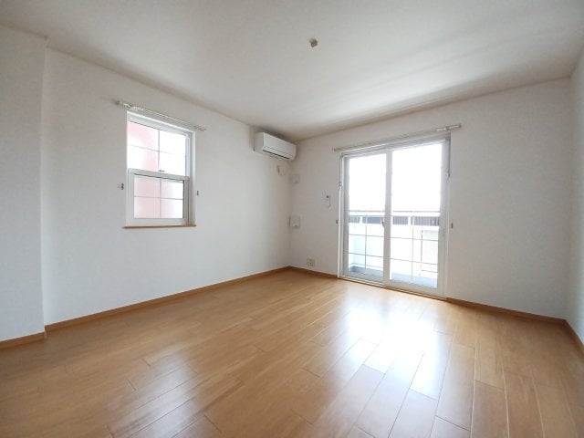 同物件別室反転タイプ画像 セリーナ　Ａ棟