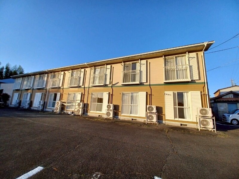  フォレスタ伊勢