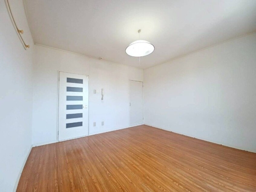  フォレスタ伊勢