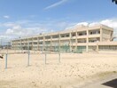 伊勢市立小俣中学校(中学校/中等教育学校)まで1881m テージス