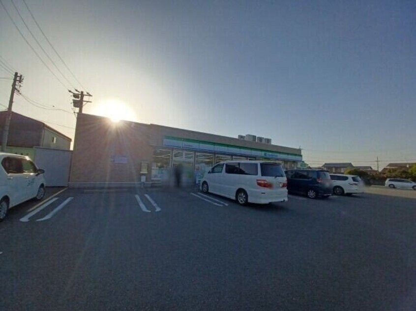 ファミリーマートおばた明野店(コンビニ)まで1000m テージス