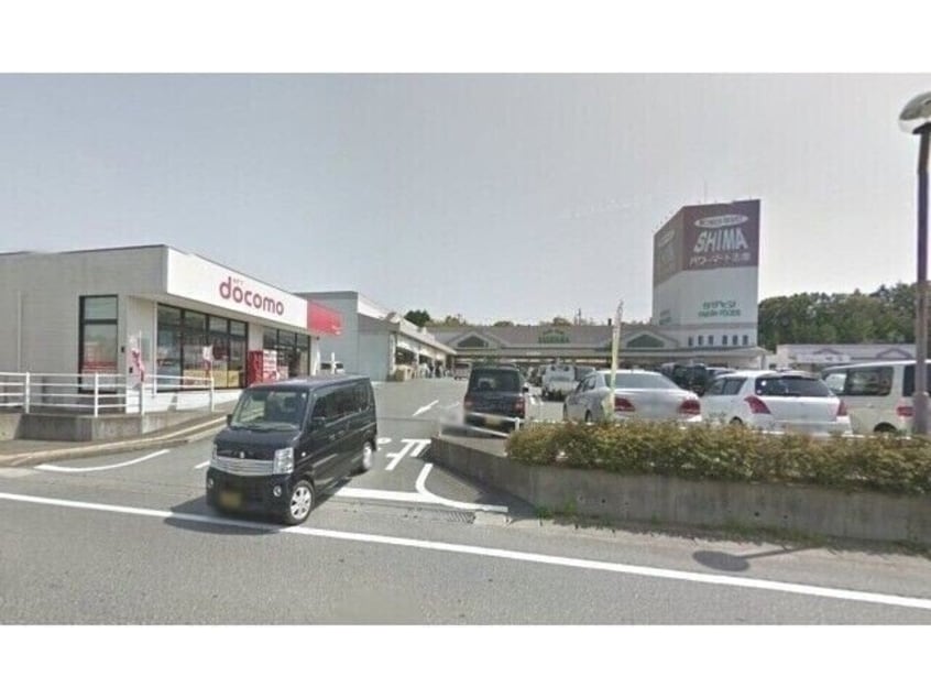 ぎゅーとらラブリー鵜方店(スーパー)まで2129m ＧａｒｄｅｎＭａｎｓｉｏｎサンブリッジ