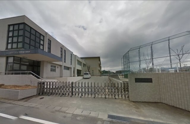 伊勢市立有緝小学校(小学校)まで200m ジョイフル伊勢