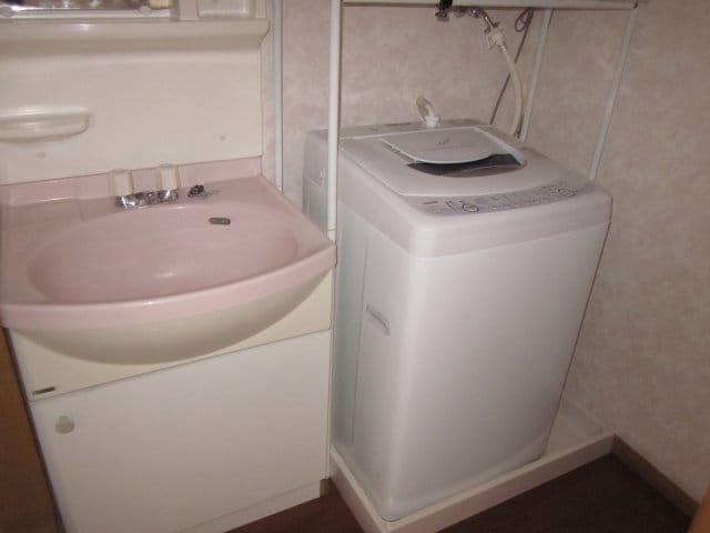  ベル・アンダーソン