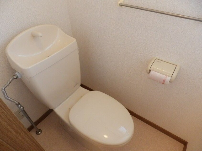 同型部屋写真です。 スター・ゲート・ヒルズ