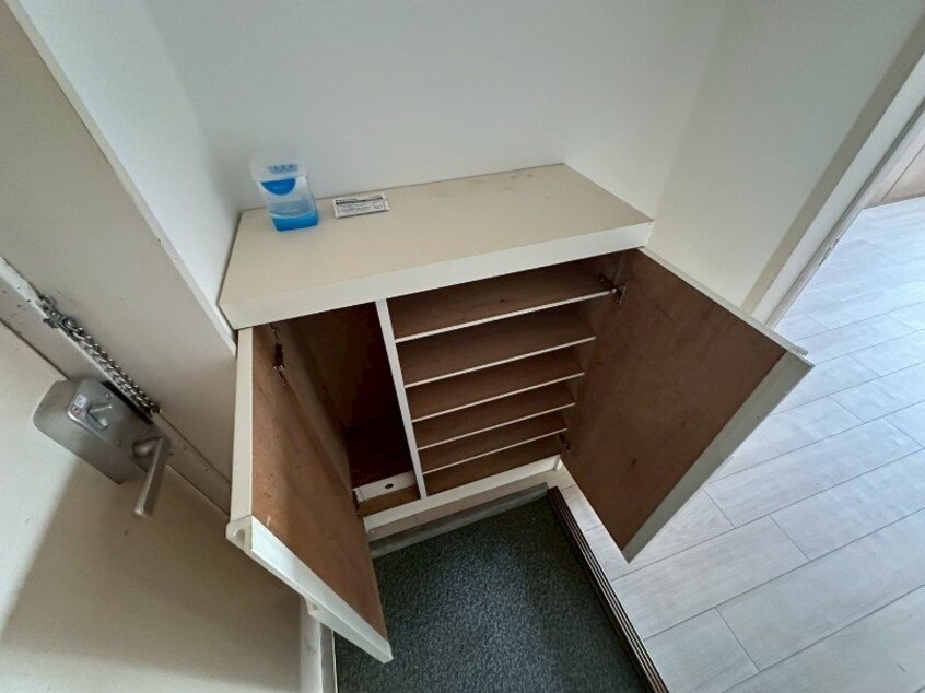  メゾンイースト