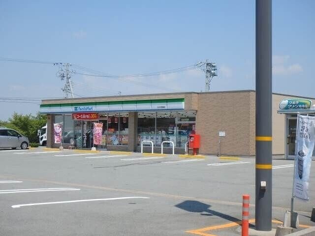 ファミリーマートたまき野篠店(コンビニ)まで2135m Destiny　Ⅰ