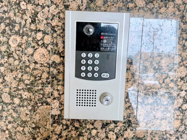  プロミネント四日市