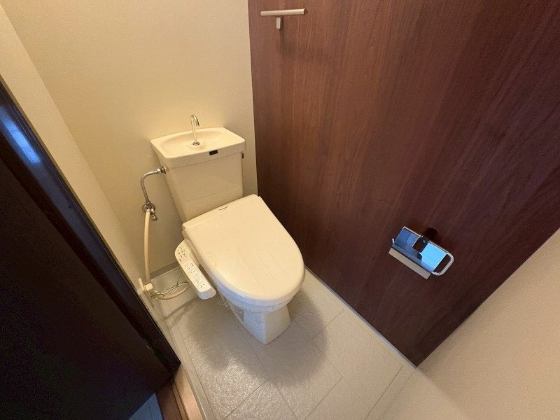  プロミネント四日市