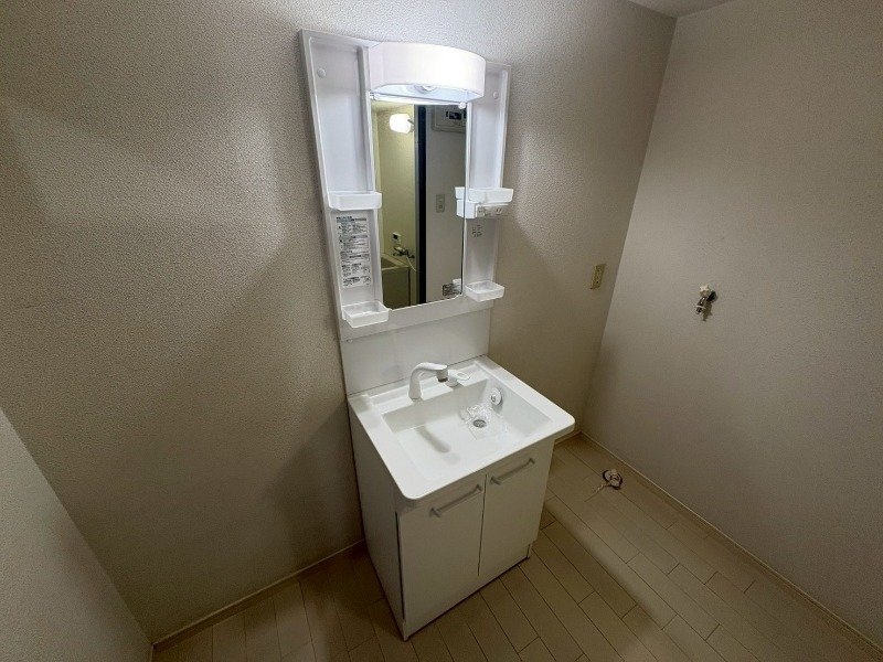  プロミネント四日市