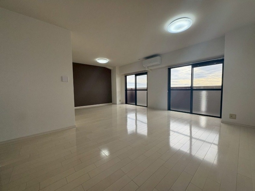  プロミネント四日市