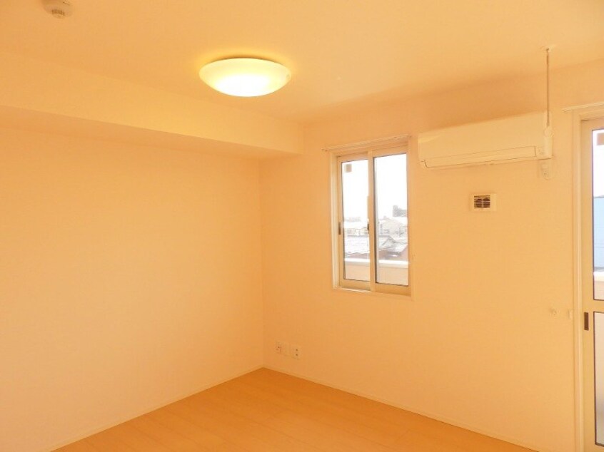 同物件別部屋のお写真です。 ピースタウン