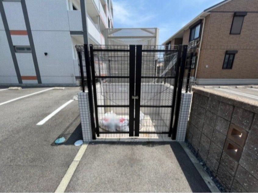  ファーランジュ四日市