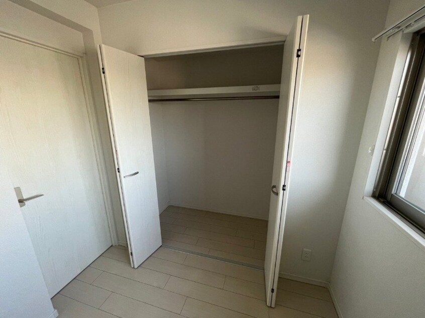 同型参考写真 ファーランジュ四日市