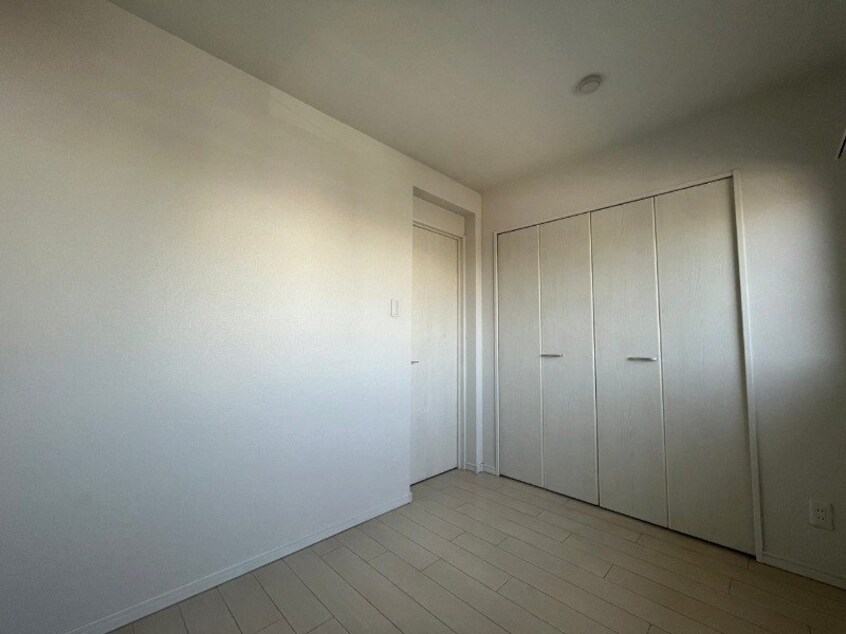 同型参考写真 ファーランジュ四日市