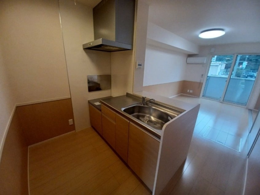 同型反転参考写真 エルグランデ