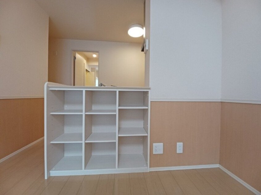 同型反転参考写真 エルグランデ