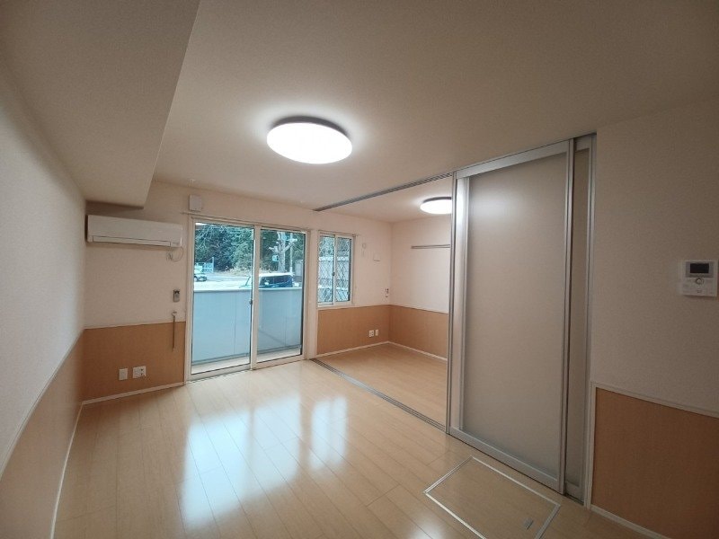 同型反転参考写真 エルグランデ