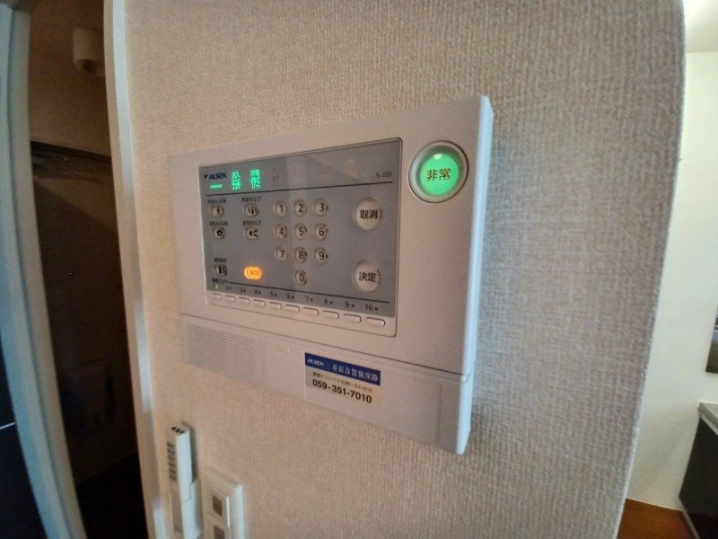 同型参考写真 Ｔｅｔｒｅ Ｒｏｕｇｅ