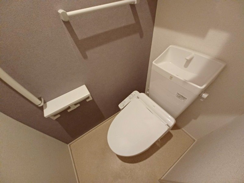 同型参考写真です。 アイルウインド　Ａ