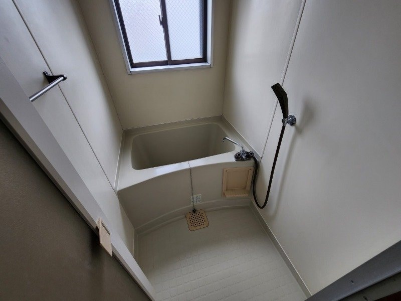  トランプコート四日市