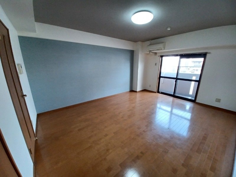  ランドマーク西町