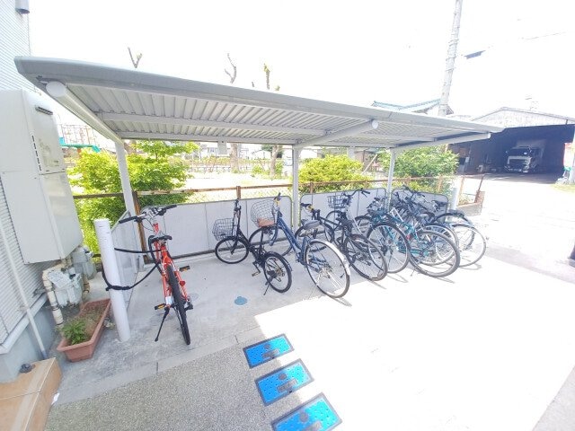  Ｈ・ＰＬＡＣＥ