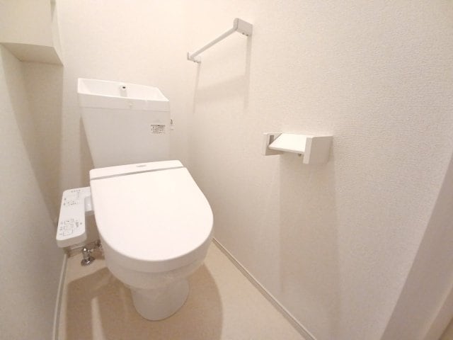  Ｈ・ＰＬＡＣＥ