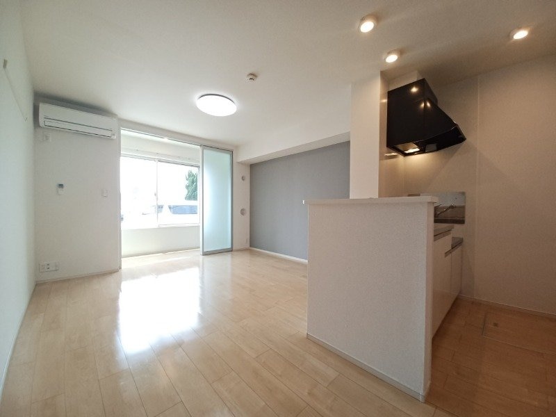  Ｈ・ＰＬＡＣＥ