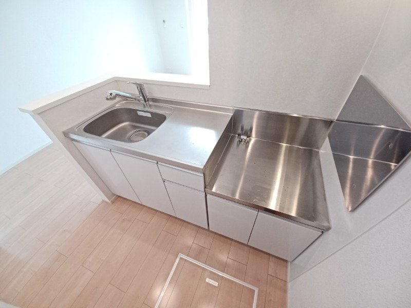  Ｈ・ＰＬＡＣＥ