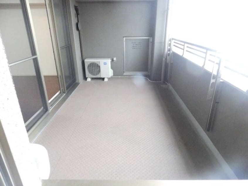 バルコニー ライオンズステージ四日市602