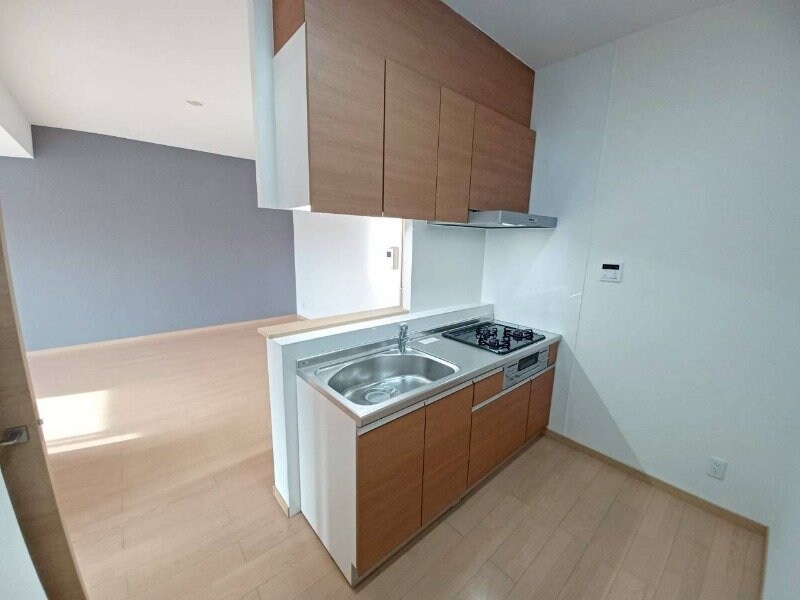  プロミネント四日市