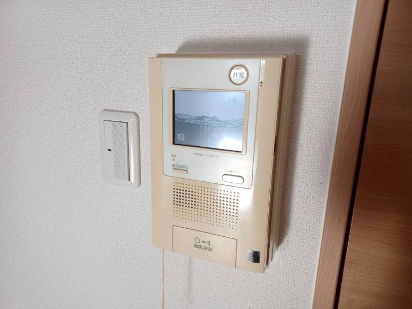  プロミネント四日市