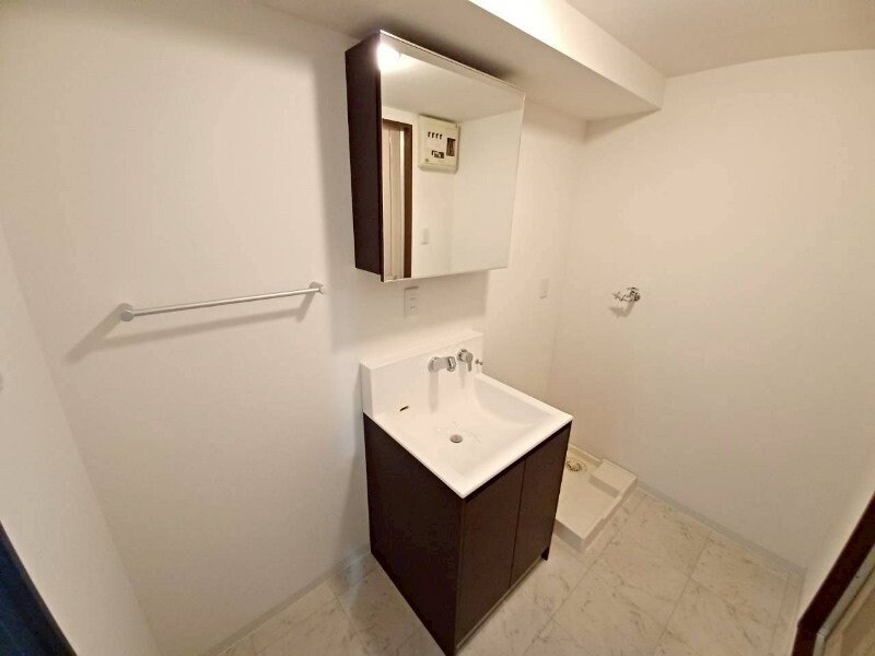  プロミネント四日市