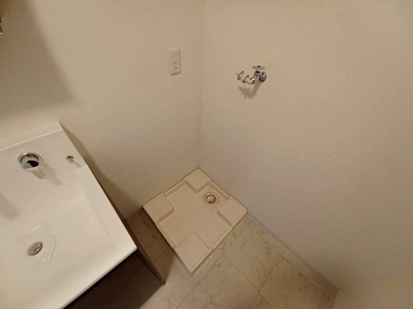  プロミネント四日市