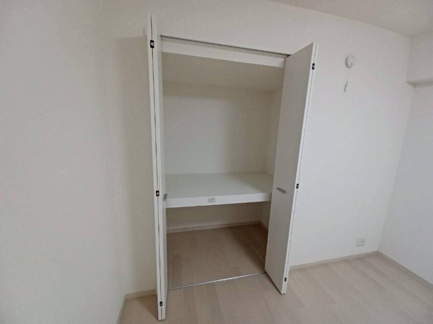  プロミネント四日市