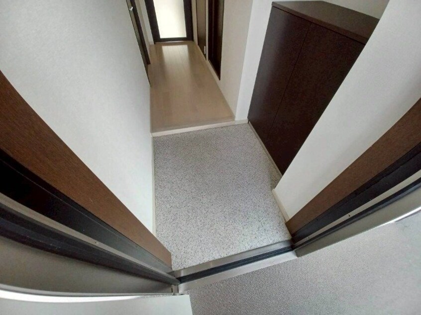  プロミネント四日市